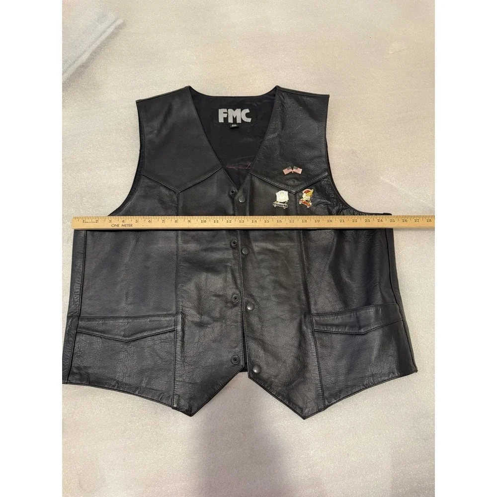 FMC‎ Genuine Leather Biker Vest Size 50 Black Embroidered Veteran's Pins
